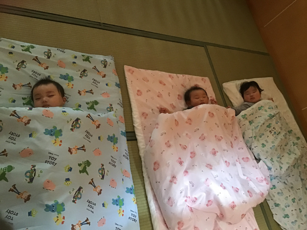お昼寝