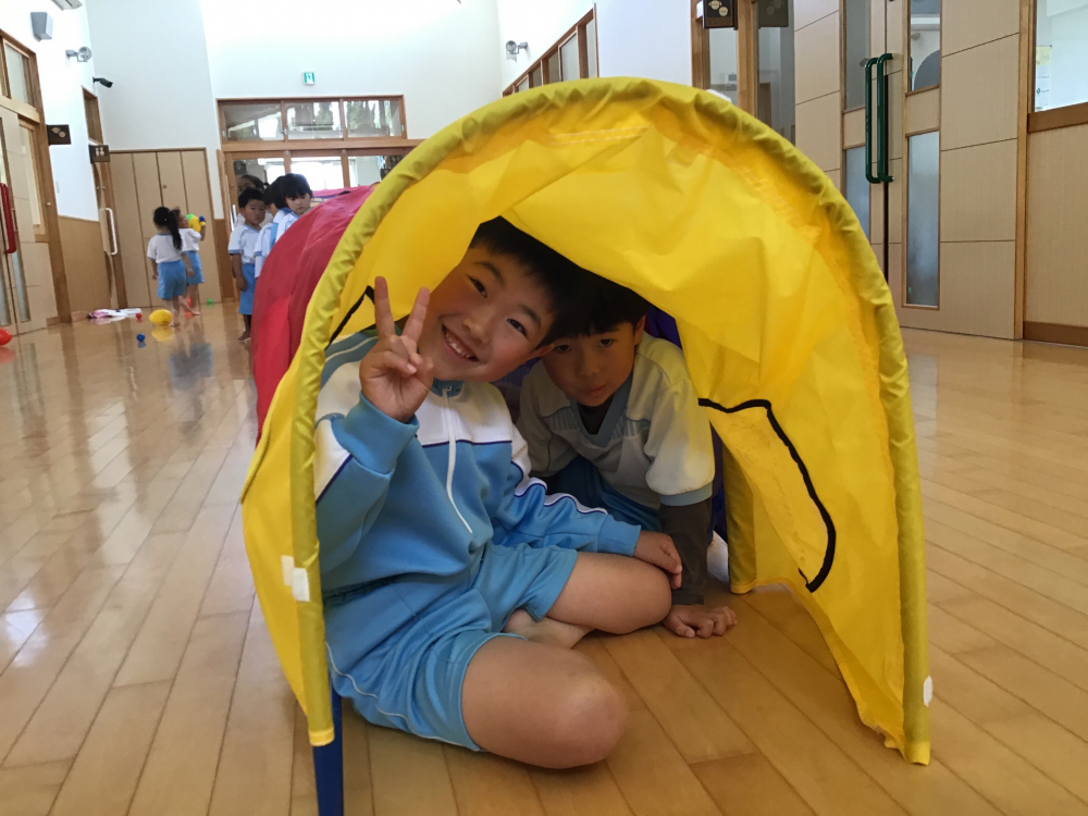 ホールで遊んだよ♪