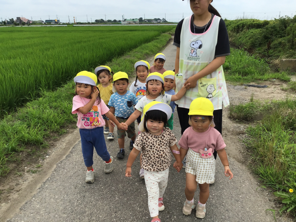 楽しくお散歩♪