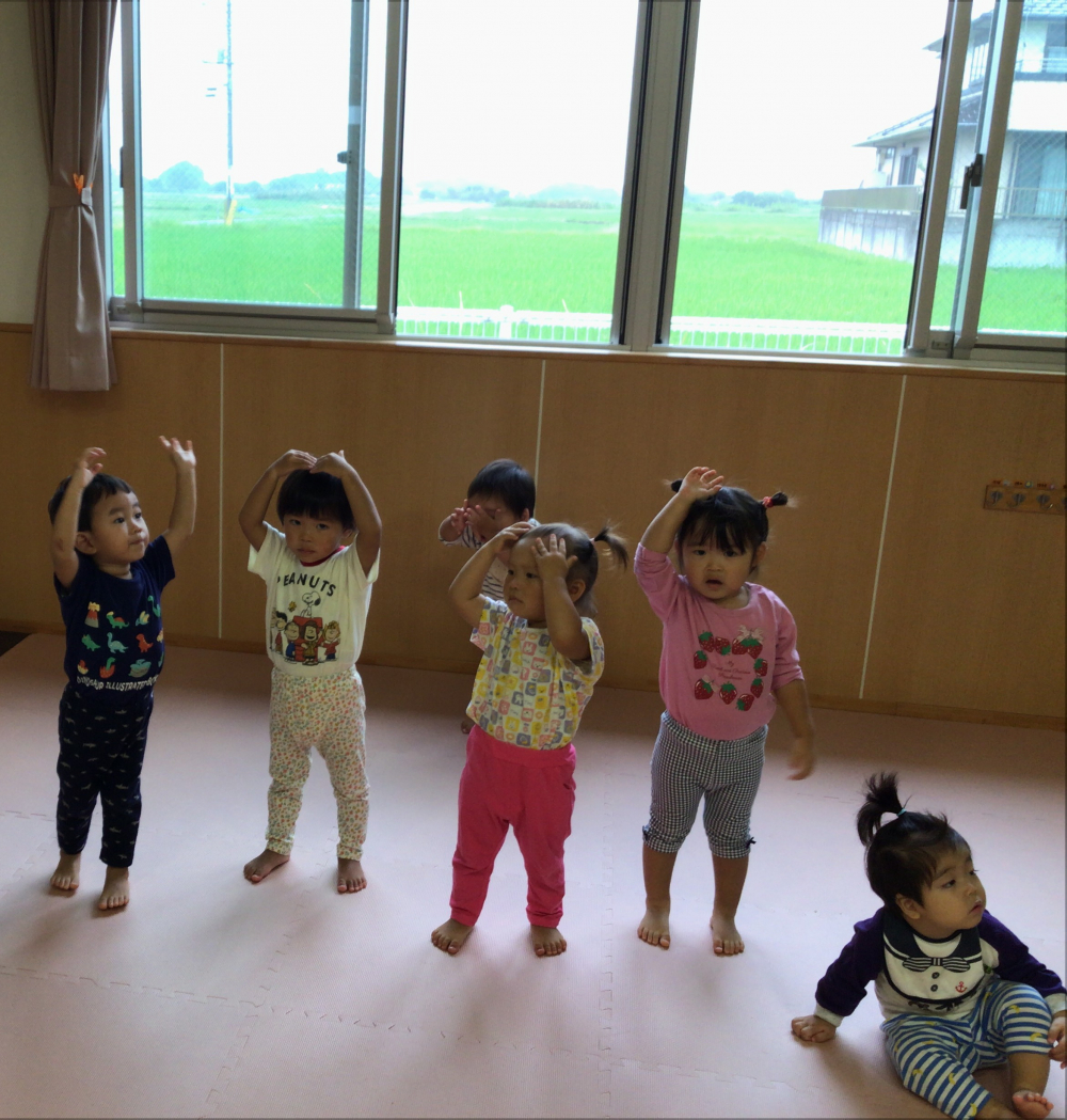 オレンジ組(1歳児)の楽しい一日♪